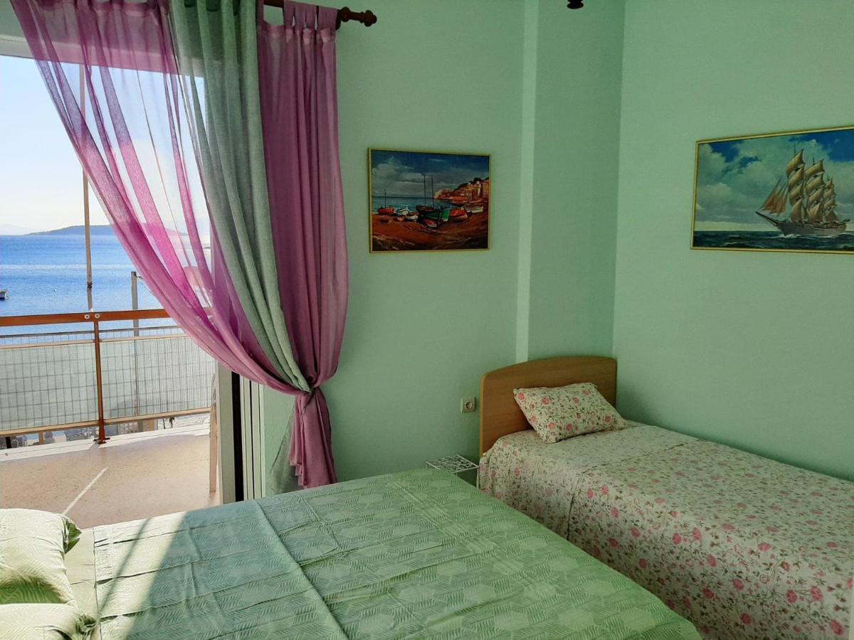 Μαγευτικο Ηλιβασιλεμα Μαρμαρι Ευβοιας Appartement Marmari  Buitenkant foto
